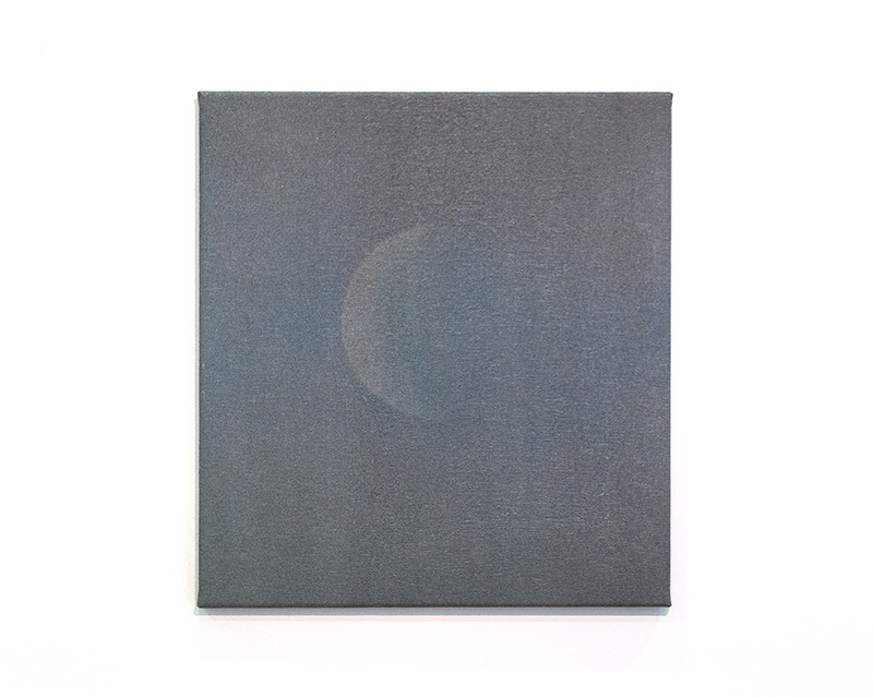 moons (2015), photographic work by Nobuhiko Murayama
